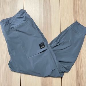 New Balance All Terrain Jogger Pants‎ Size Large